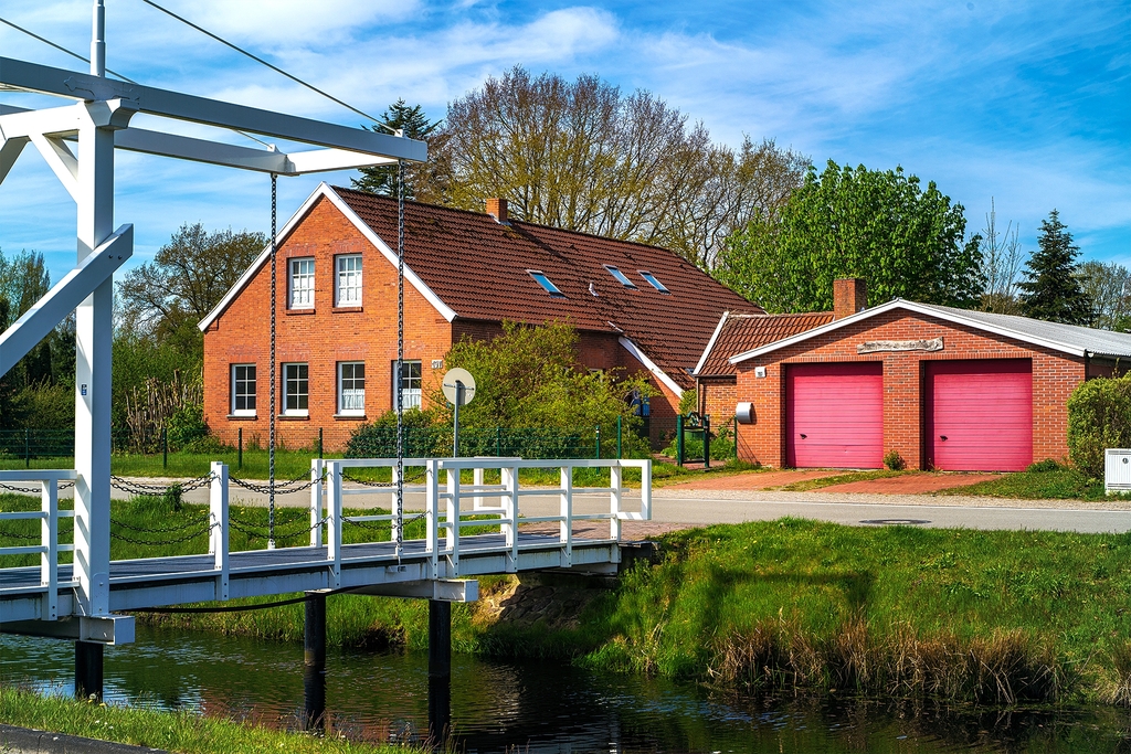Haus Fehnwald - Ferienwohnung und Camping in Ostfriesland